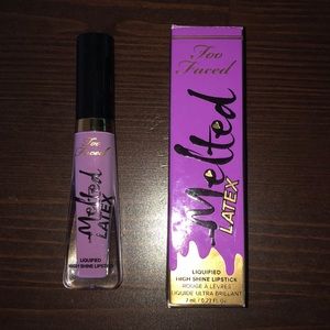 Too Faced Melted Latex in “Twilight Zone”